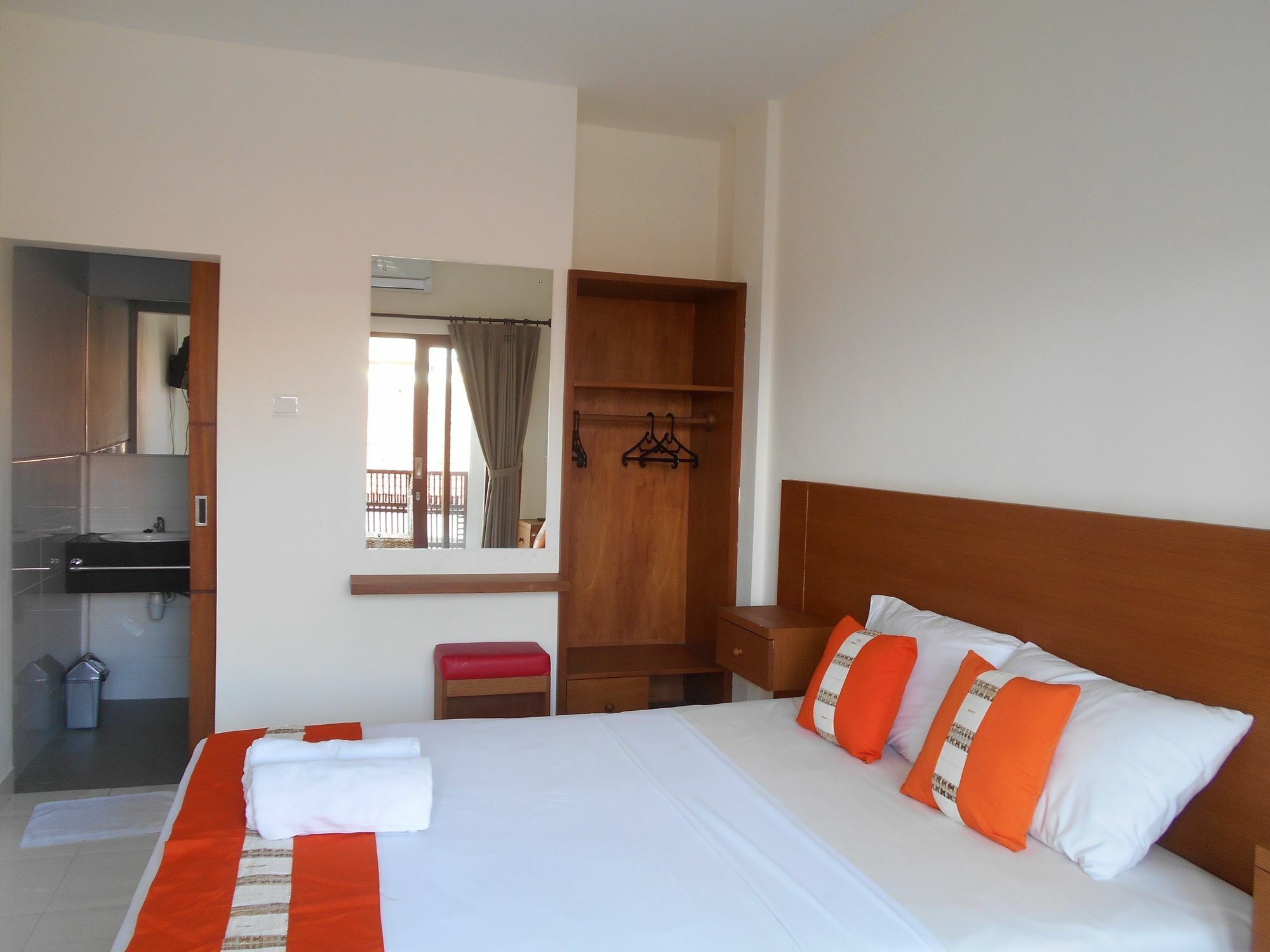 Reddoorz At Kerobokan Seminyak 2 Dış mekan fotoğraf